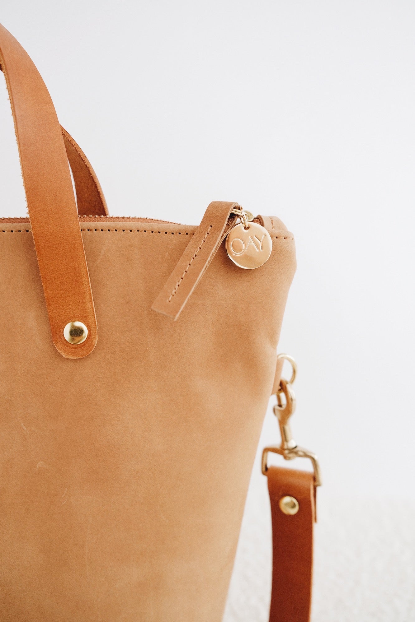 Nachhaltige Leder Tote Bag für Damen  Große Weekender aus Leder – OAY  Crafts