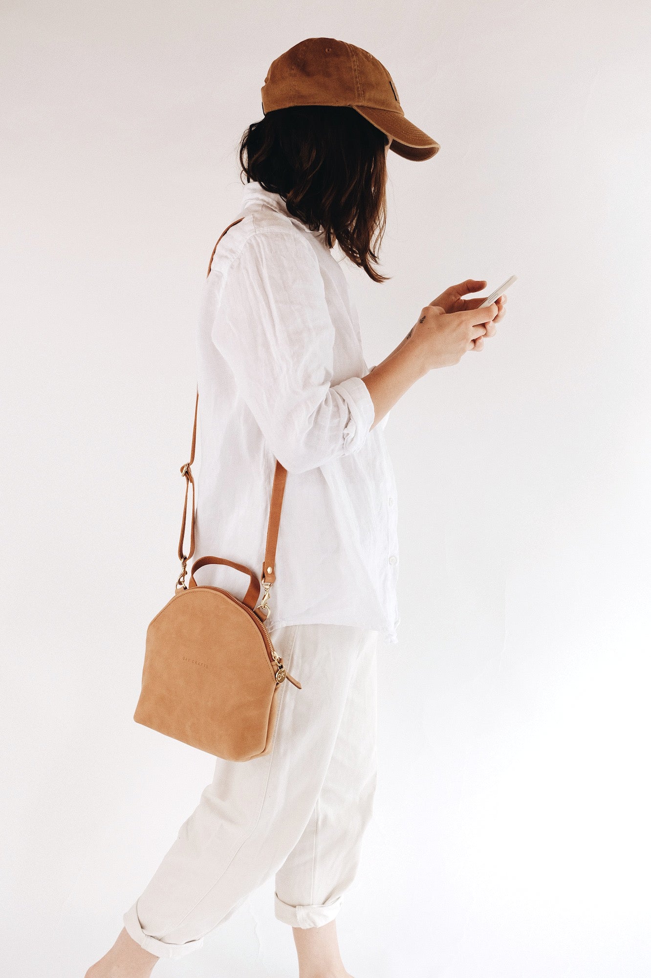 Crossbody Bag CURVE 2023 braun