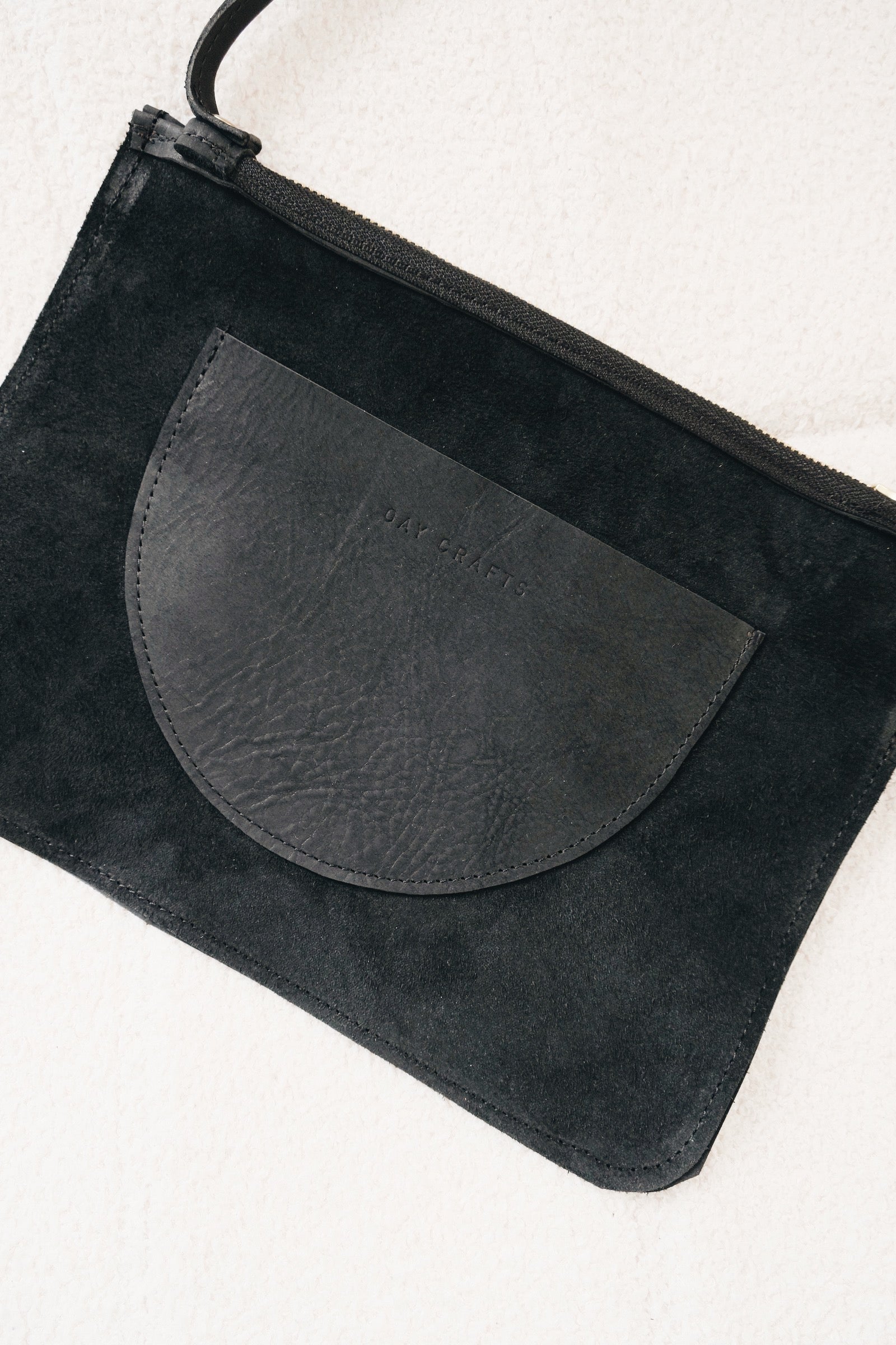 Bioleder Crossbody Bag AVA - schwarz