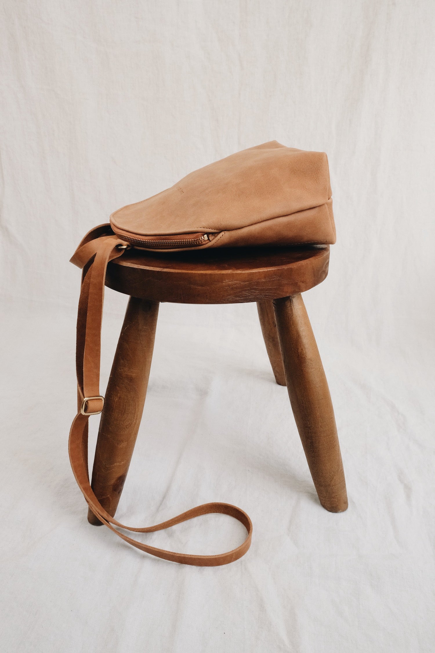 Crossbody Bag CURVE