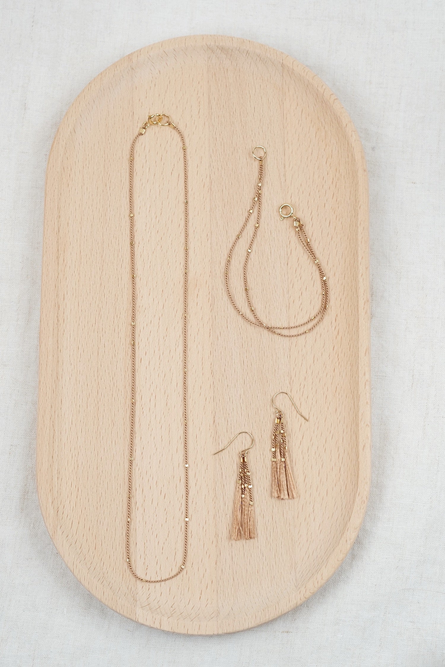 Echtgold Halskette STARDUST - beigebraun