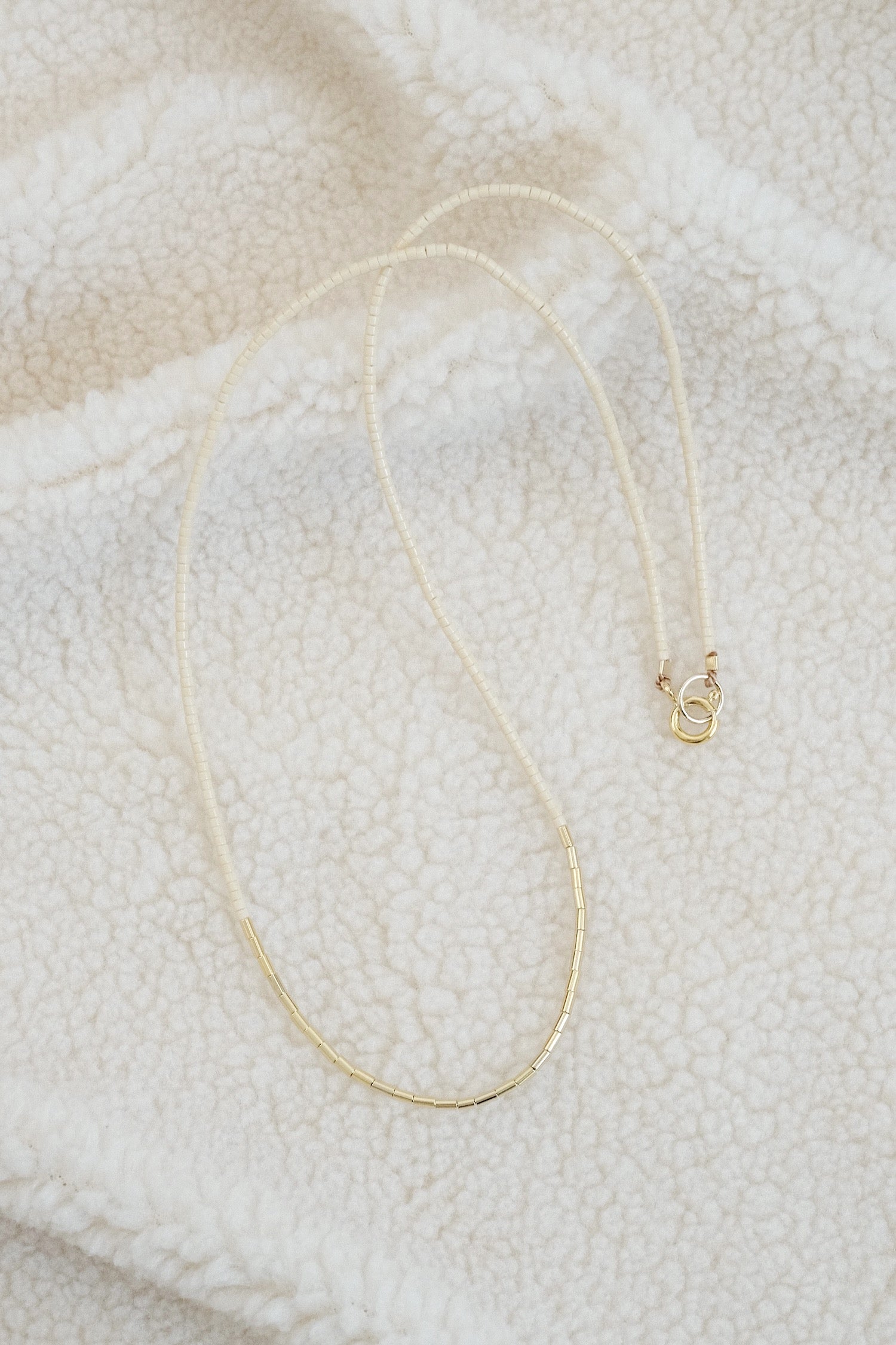 Gold necklace SIREN - ivory
