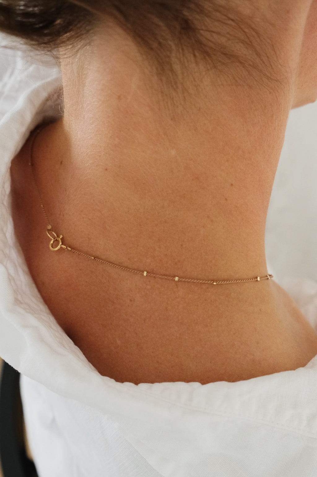 Echtgold Halskette STARDUST - beigebraun