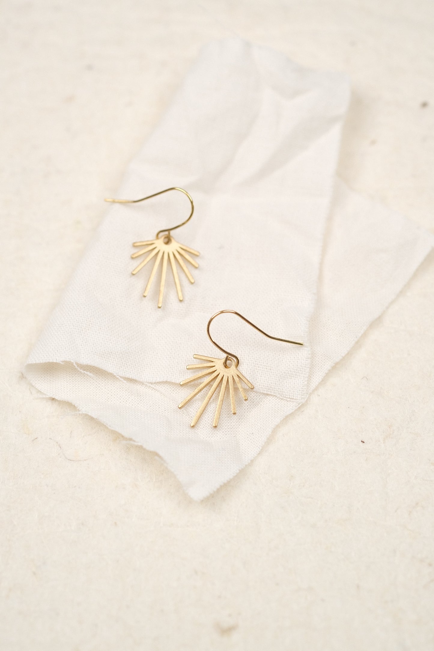 FELI earrings